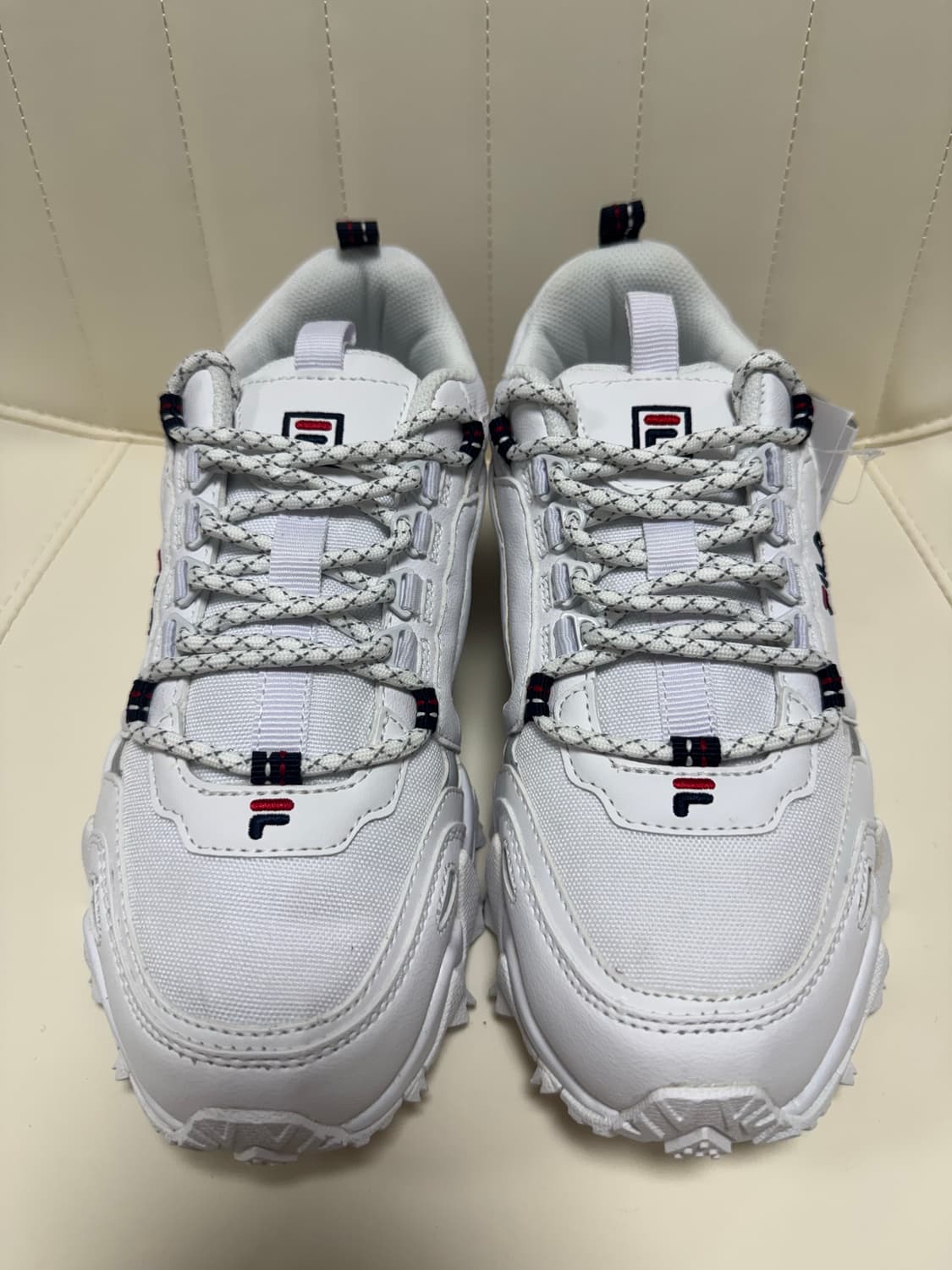 FILA 오크먼트TR 운동화 250 상품이미지1