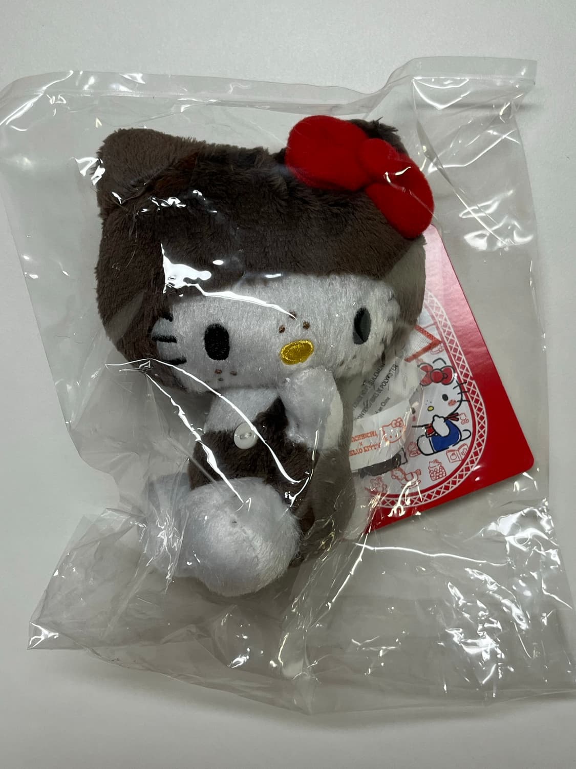 몬치치 헬로키티 콜라보 키링 정품 상품이미지4