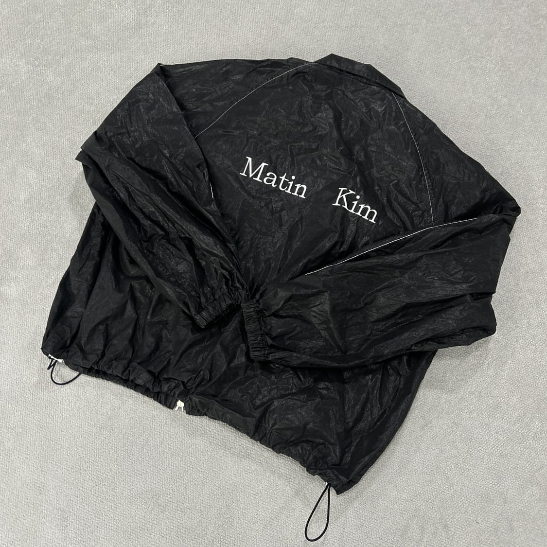마뗑킴 블랙 윈드브레이커 m 상품이미지7