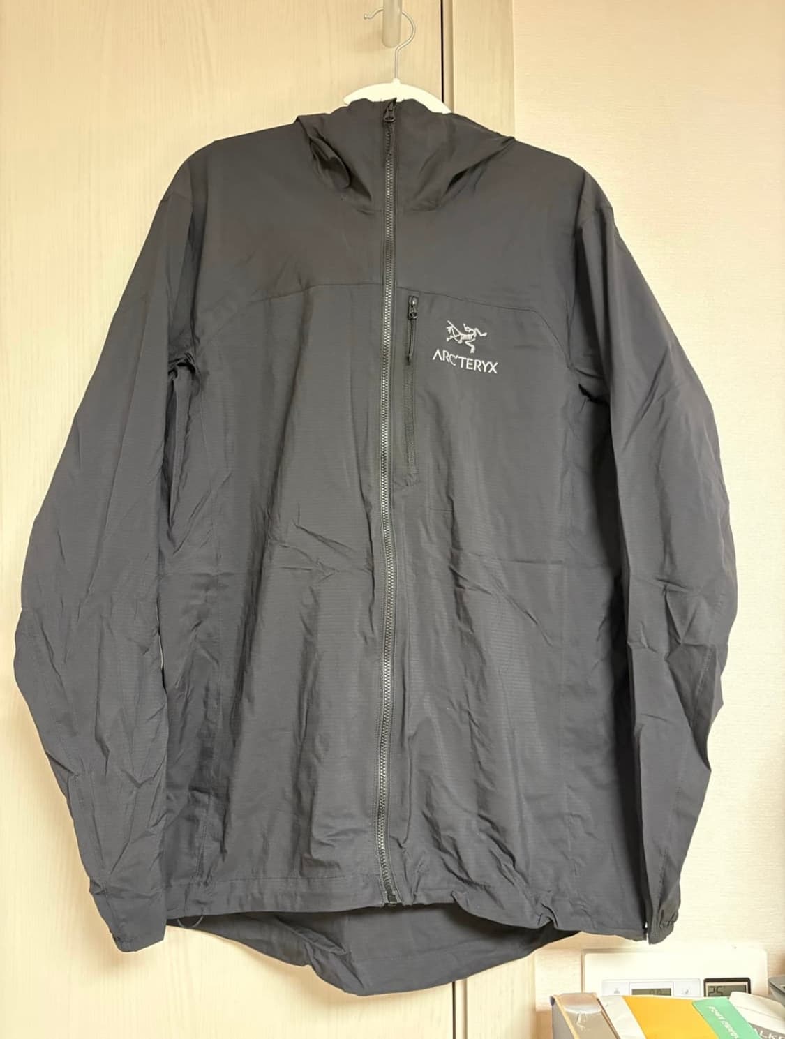 아크테릭스 스쿼미시 바람막이 상품이미지1