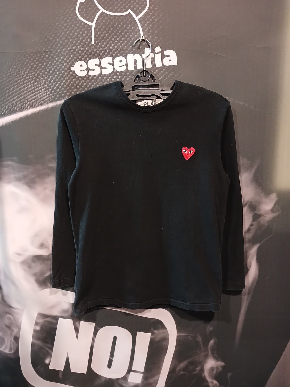 블랙 하트 긴팔 티셔츠 상품이미지1