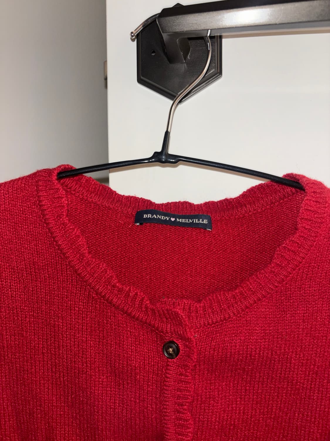 Brandy melville 브렌디멜빌 가디건 레드 상품이미지2