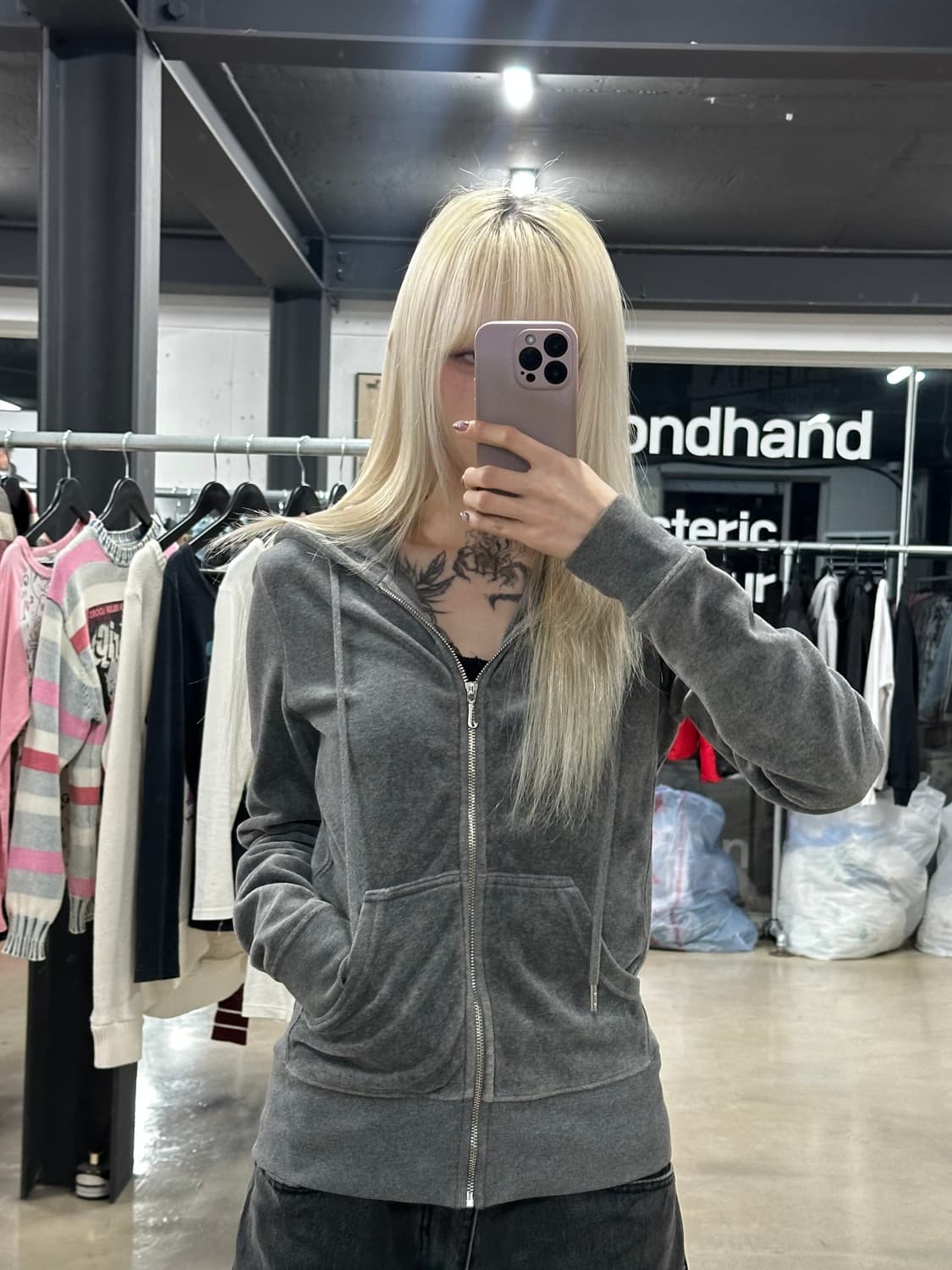 쥬시 꾸뛰르 그레이 벨벳 후드집업 상품이미지2