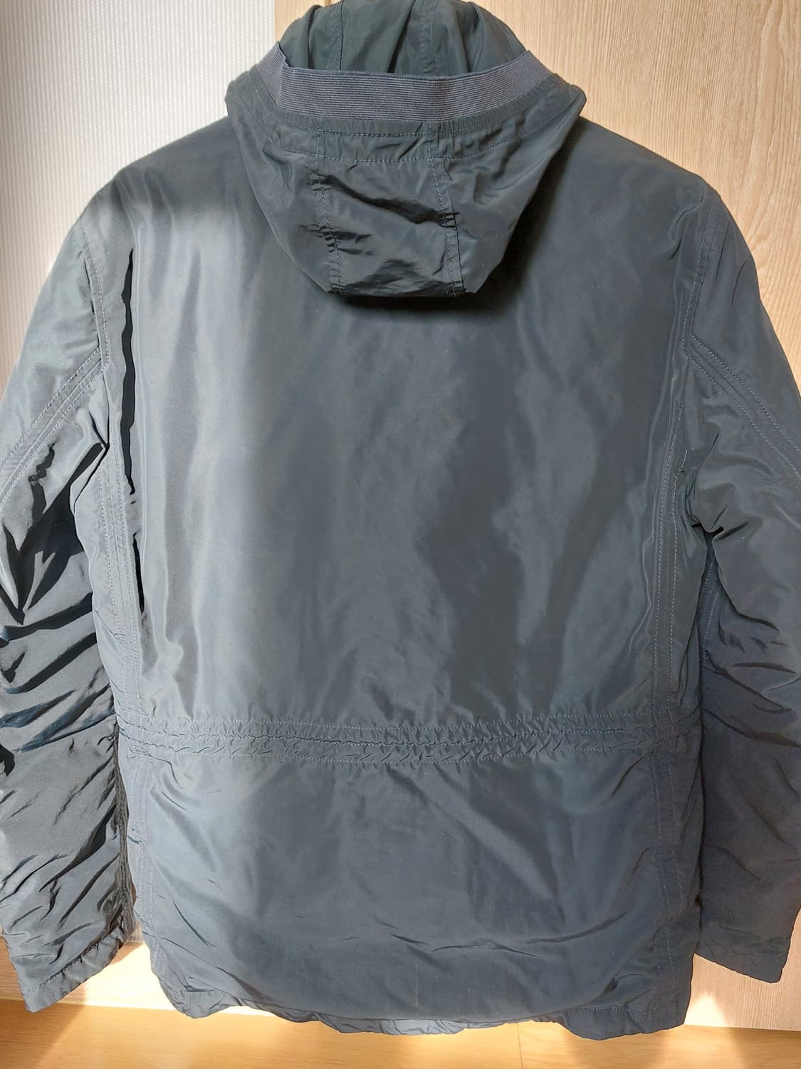 (택포)스톤아일랜드 마이크로랩스 다운패딩 M사이즈 상품이미지4