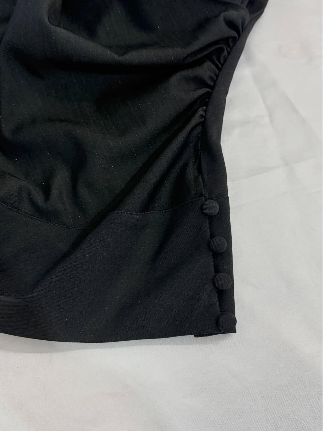 Noir Draped Halterneck Bias Top 상품이미지7