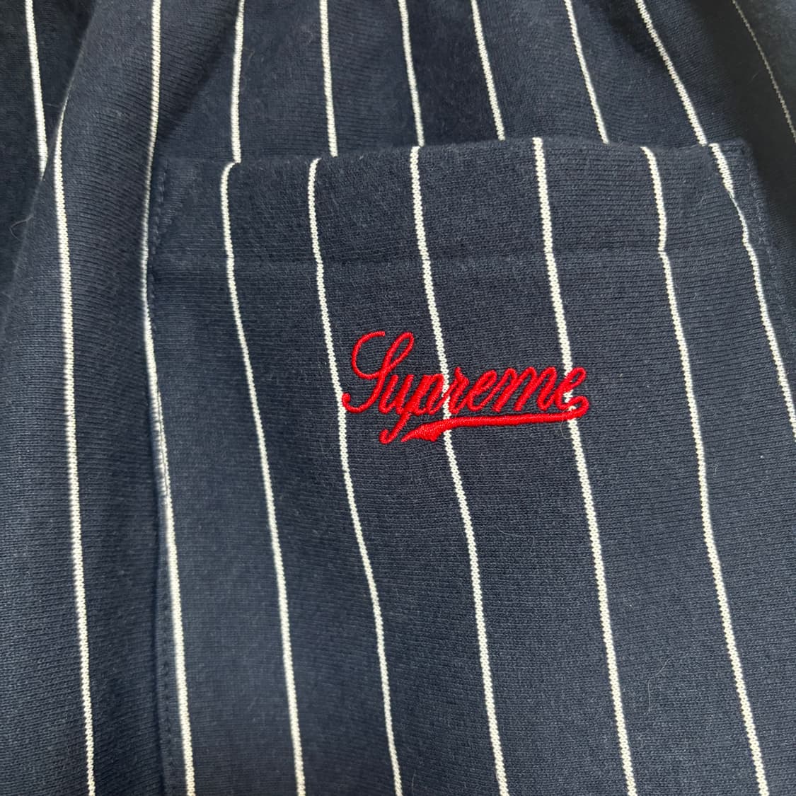슈프림 핀스트라이프 스웻쇼츠  네이비 L사이즈 상품이미지4
