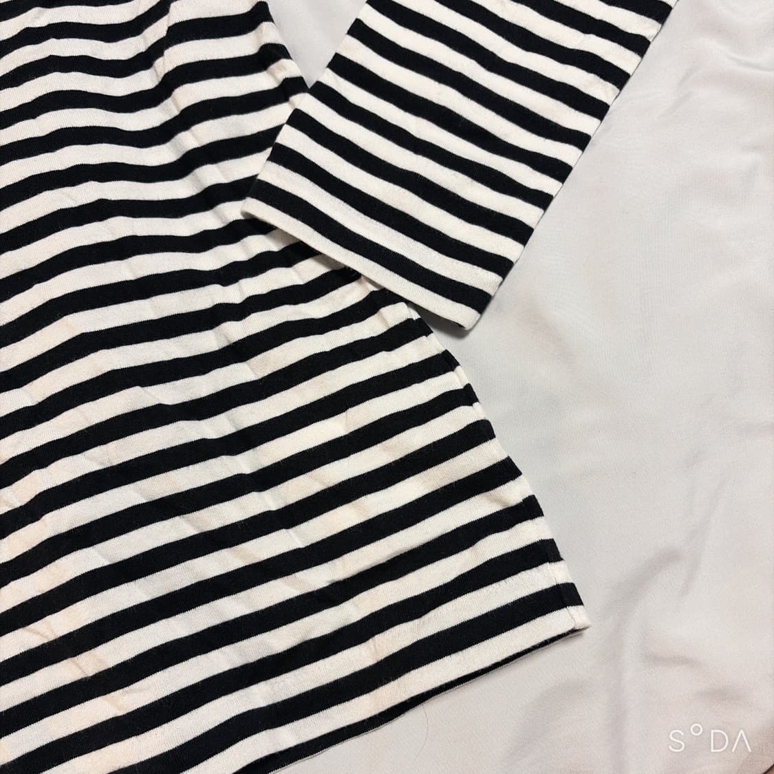 꼼데가르송 하트로고 스트라이프 긴팔티 상품이미지5