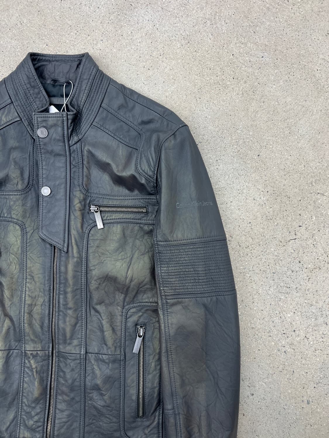 캘빈클라인 썬페이드 그레이 레더 자켓 상품이미지2