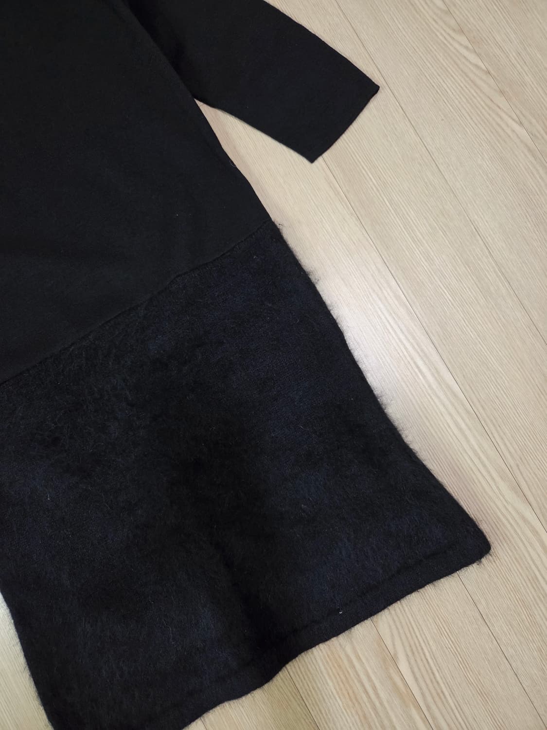 유나이티드 애로우즈 도쿄 블랙 퍼 라운드 원피스 상품이미지4