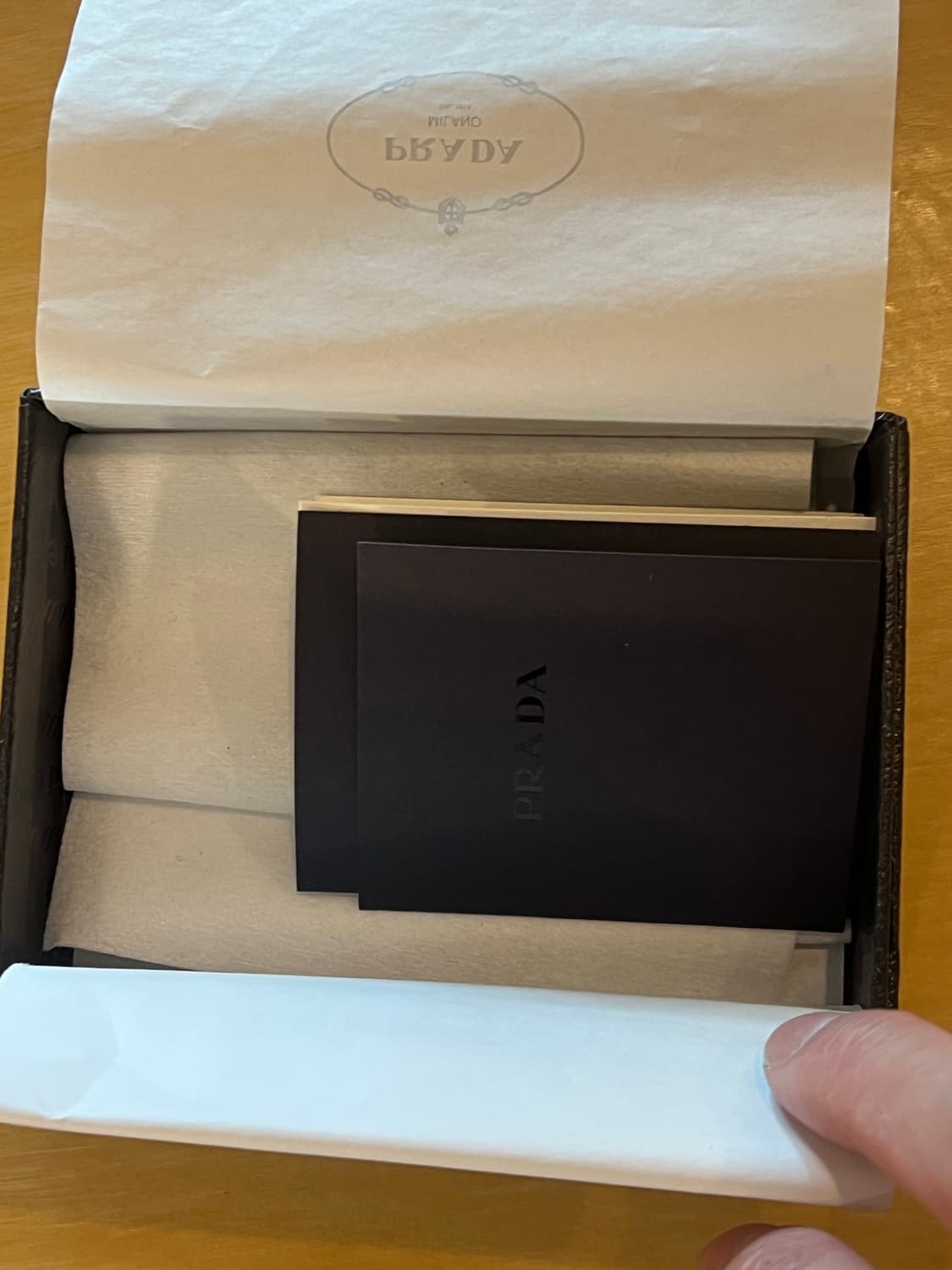 프라다 지갑 상품이미지4