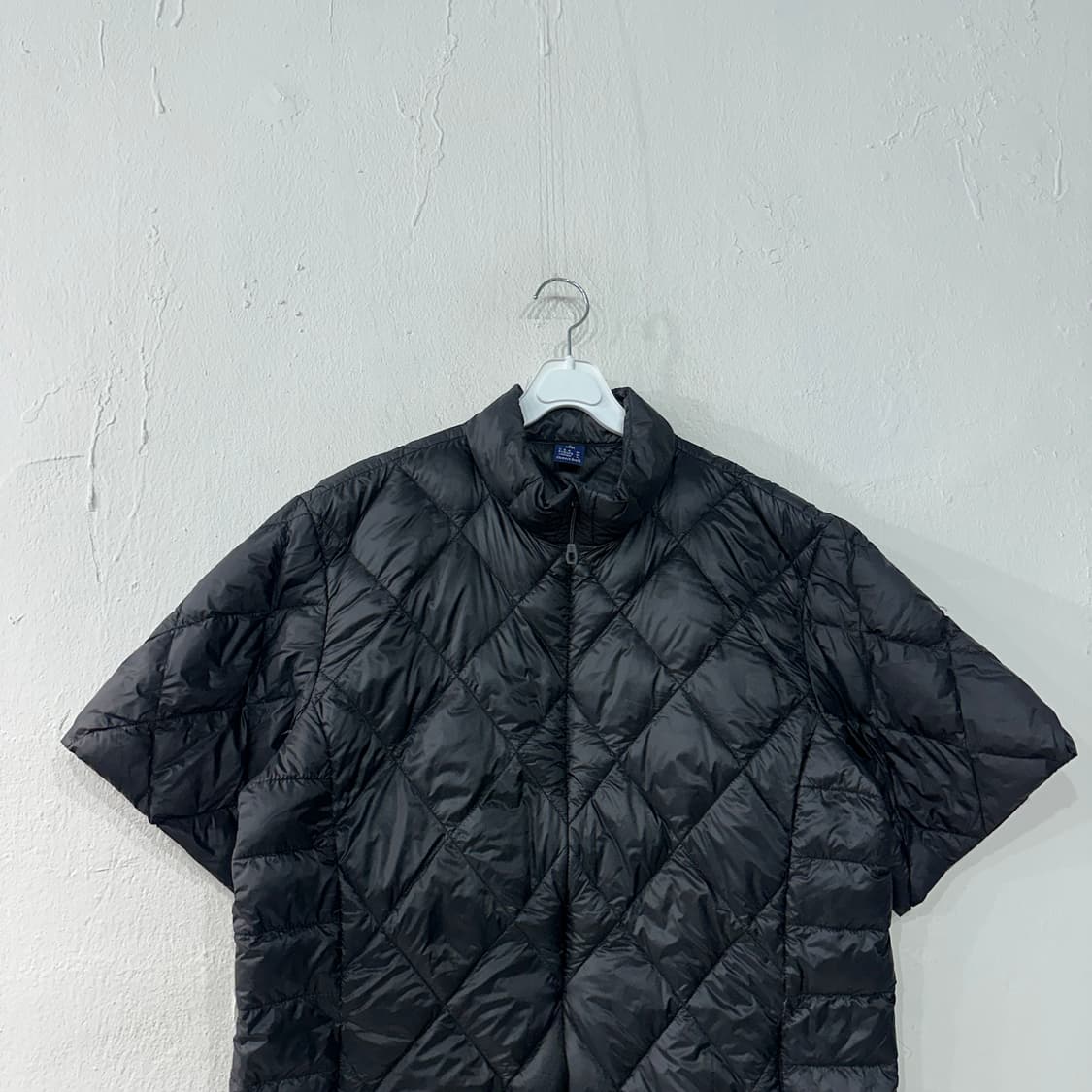 몽벨 구스다운 반팔 경량패딩 L 상품이미지2