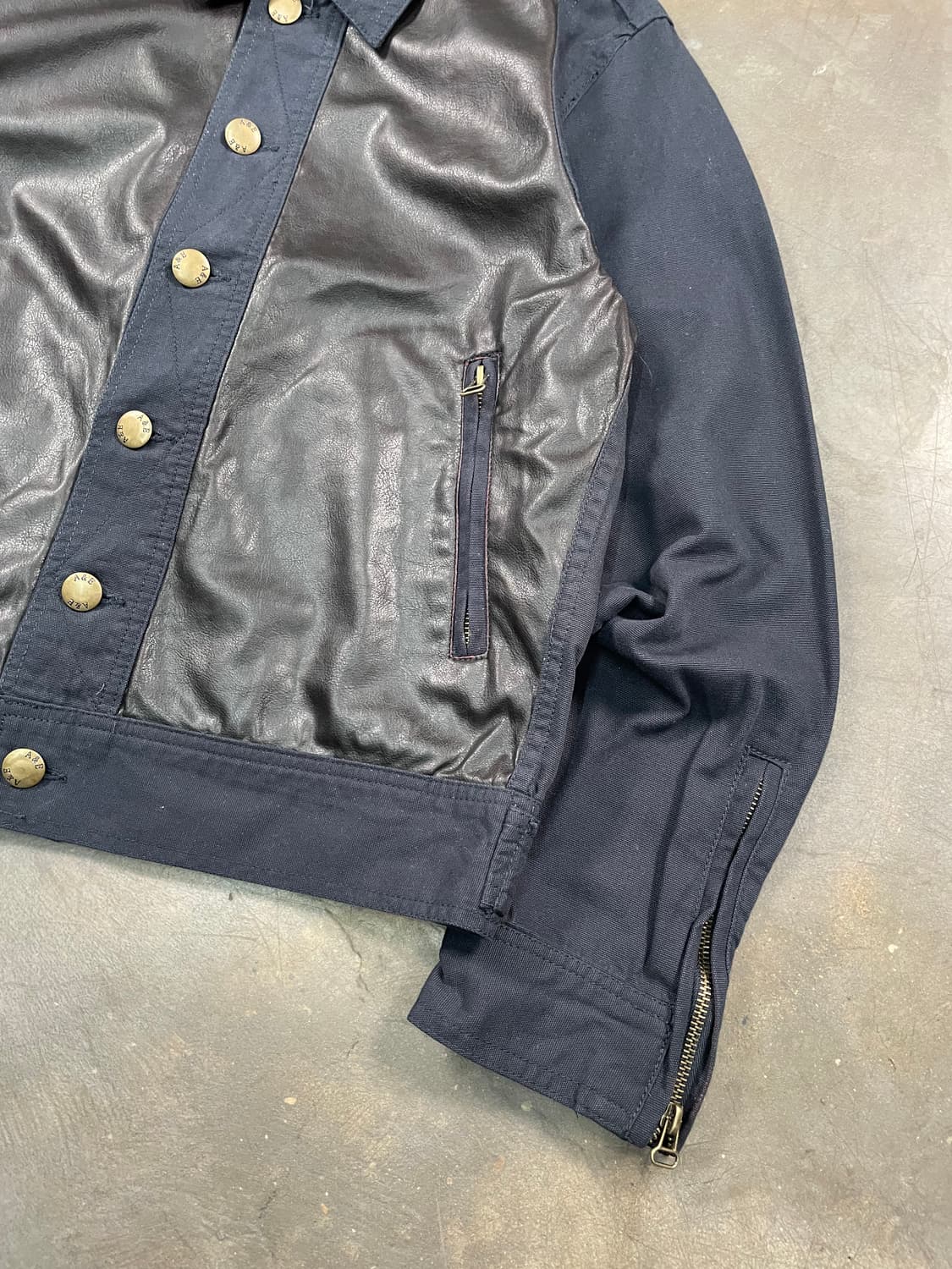 빈티지 레더 트림 트러커 자켓 상품이미지3