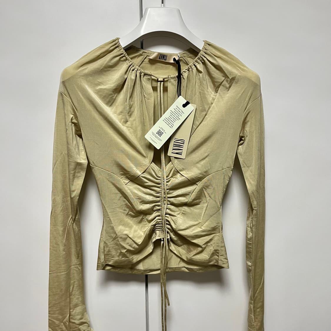 [XS]노울스 25ss 셔링 블라우스 상품이미지2