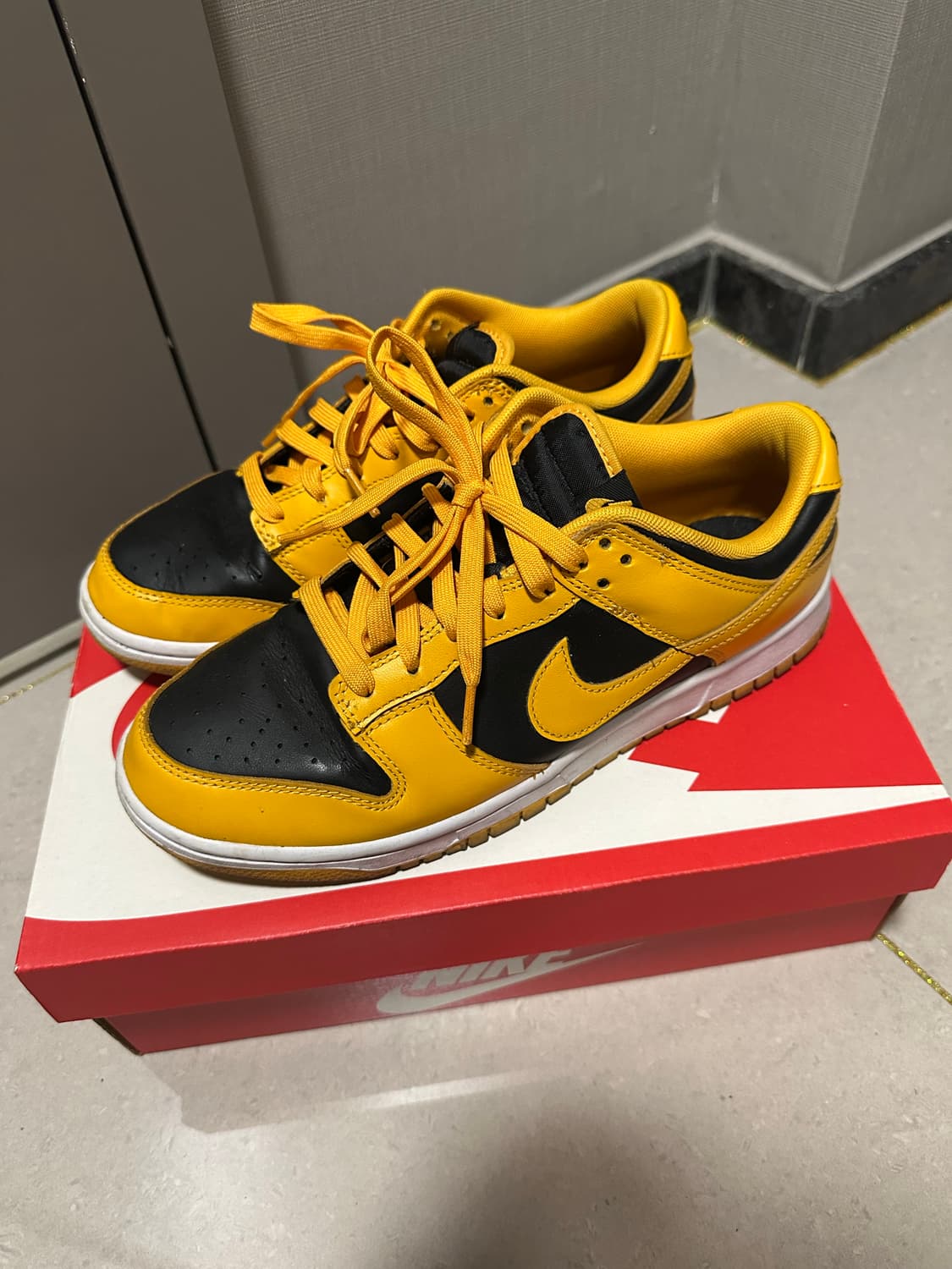  [270] 나이키 덩크 로우 챔피언쉽 골든로드 상품이미지1