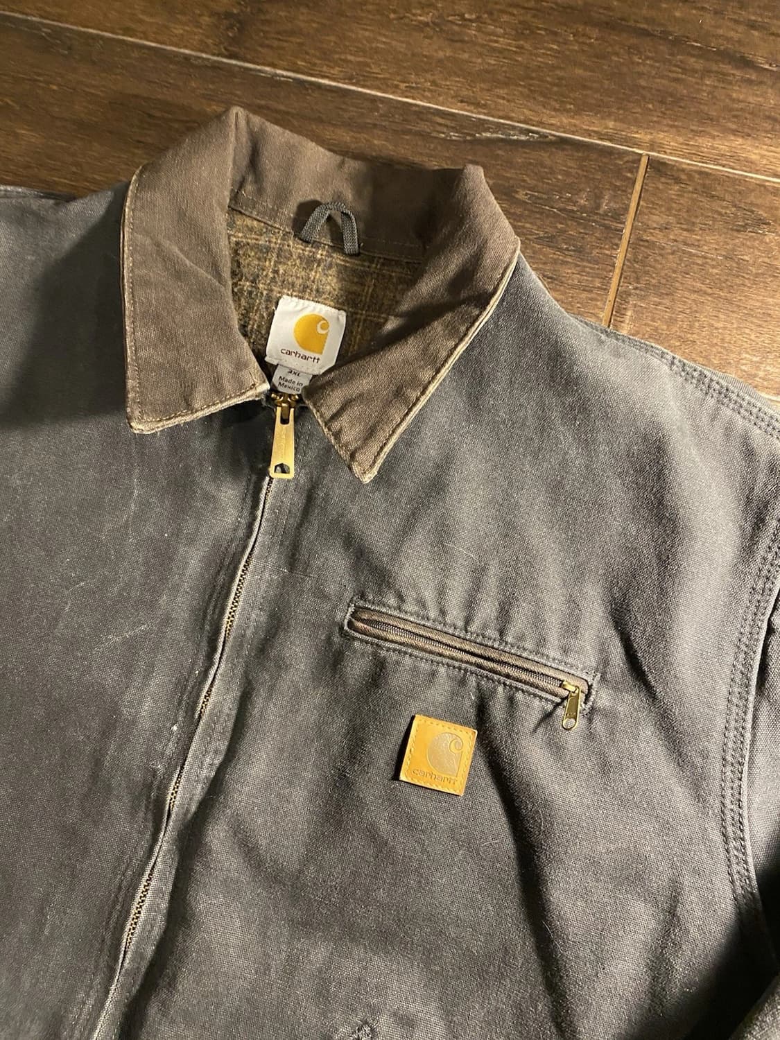 칼하트 J97 샌드스톤 디트로이트 자켓 상품이미지2