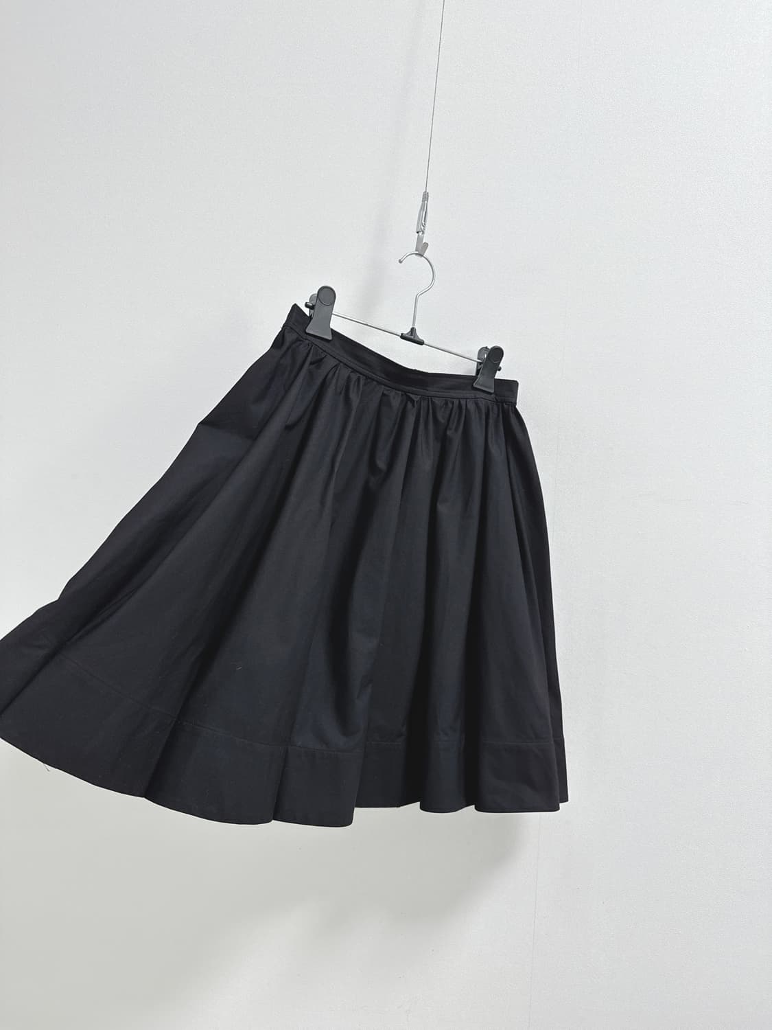 cos 코스 블랙 코튼 미디 스커트 상품이미지5