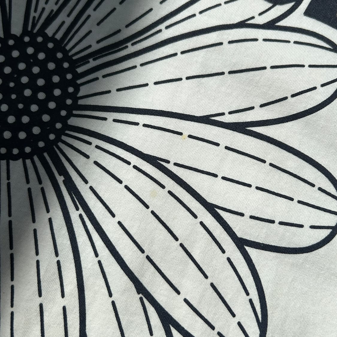 마르디 메크르디 빅로고 반팔티셔츠  상품이미지4