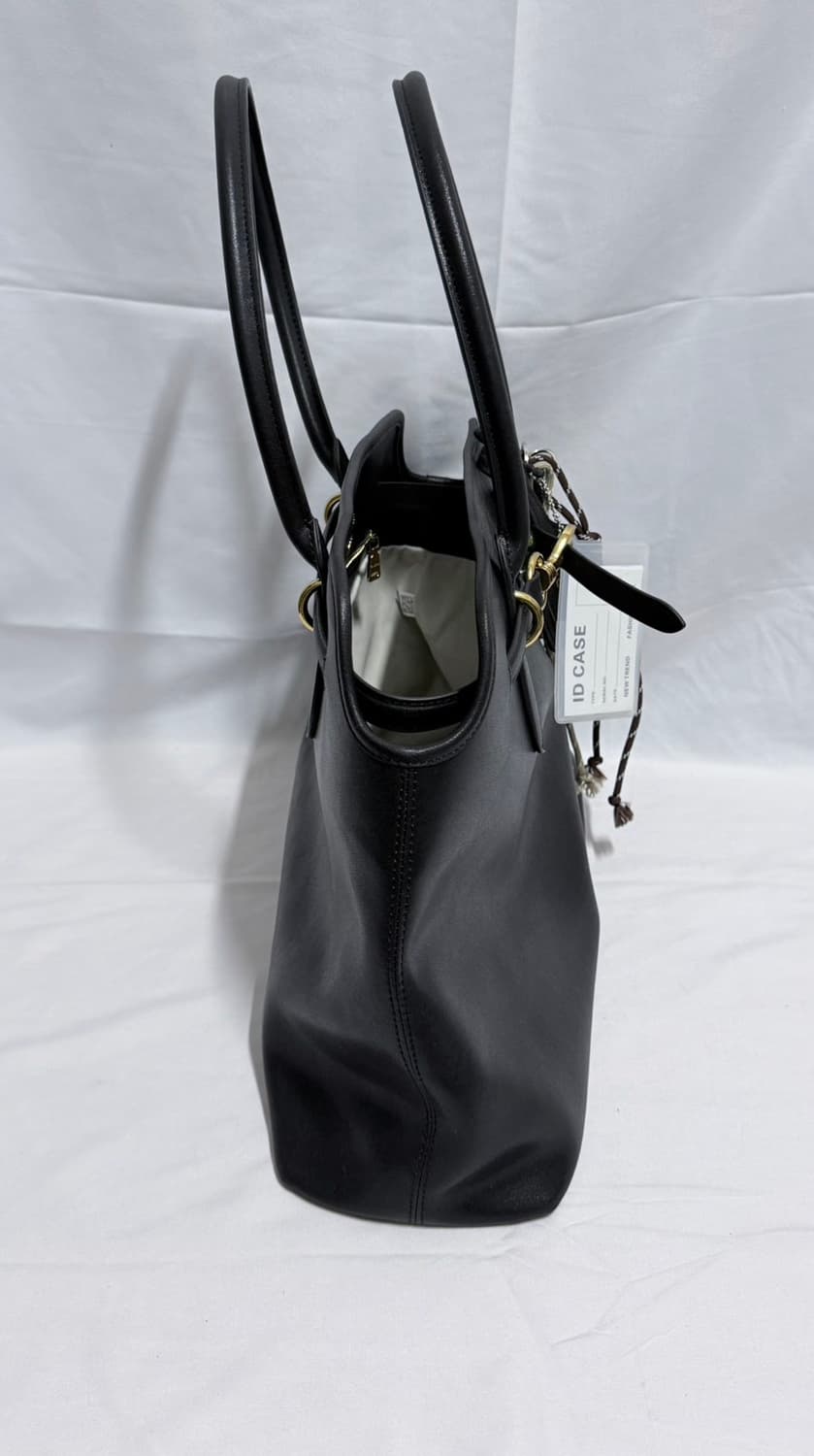 미우미우 아방뛰르 라지 블랙 상품이미지2