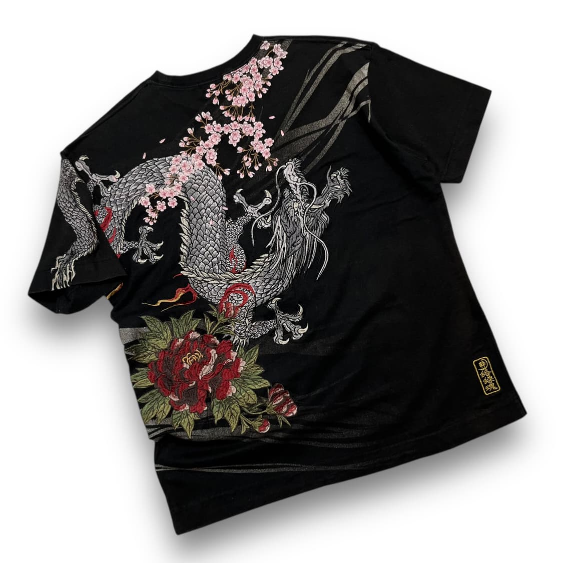 Nishiki Oriental Sakura Dragon T-shirt 상품이미지2