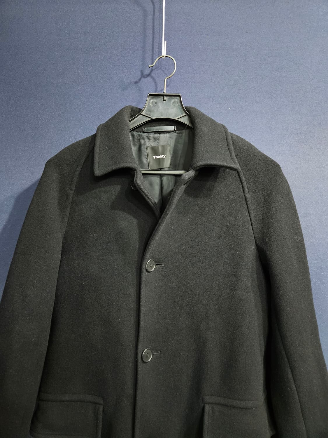 띠어리 블랙컬러 남성 95 롱코트 상품이미지7