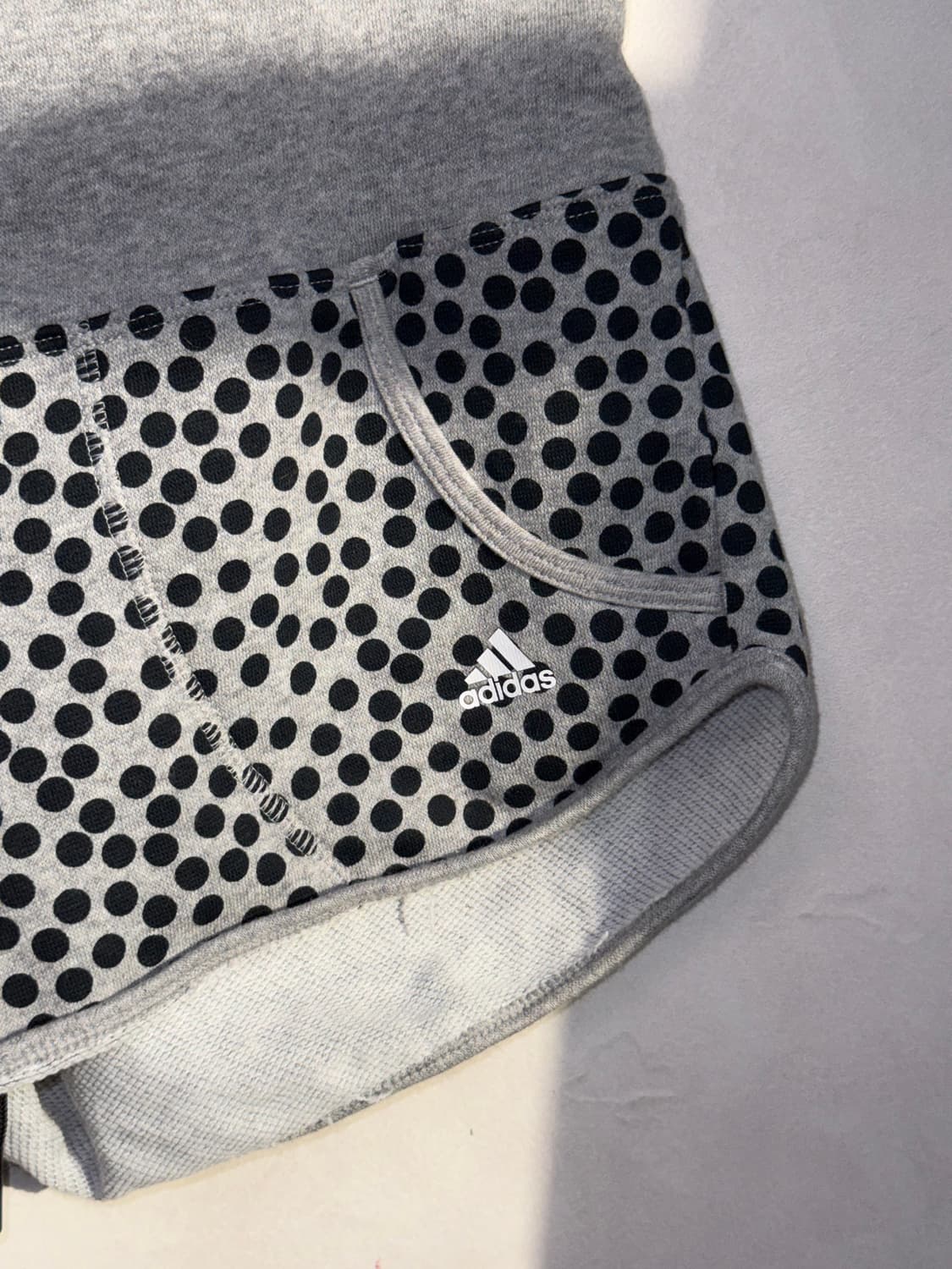 Adidas gray dot logo cotton shorts 상품이미지4