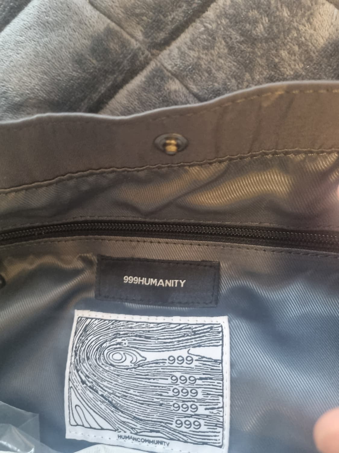 999휴머니티 토트백 상품이미지3