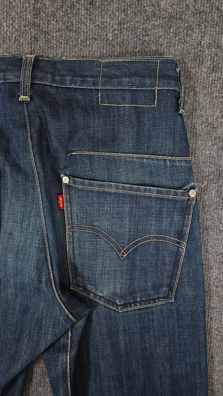 리바이스 엔지니어드진 데님 팬츠(급처) 상품이미지4