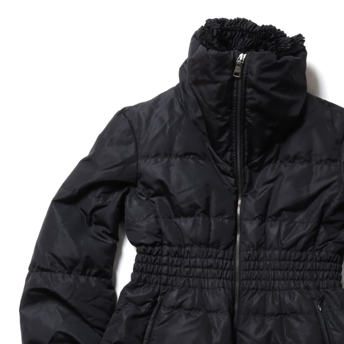 프라다 Prada Mink Fur Puffer Jacket

가 상품이미지3