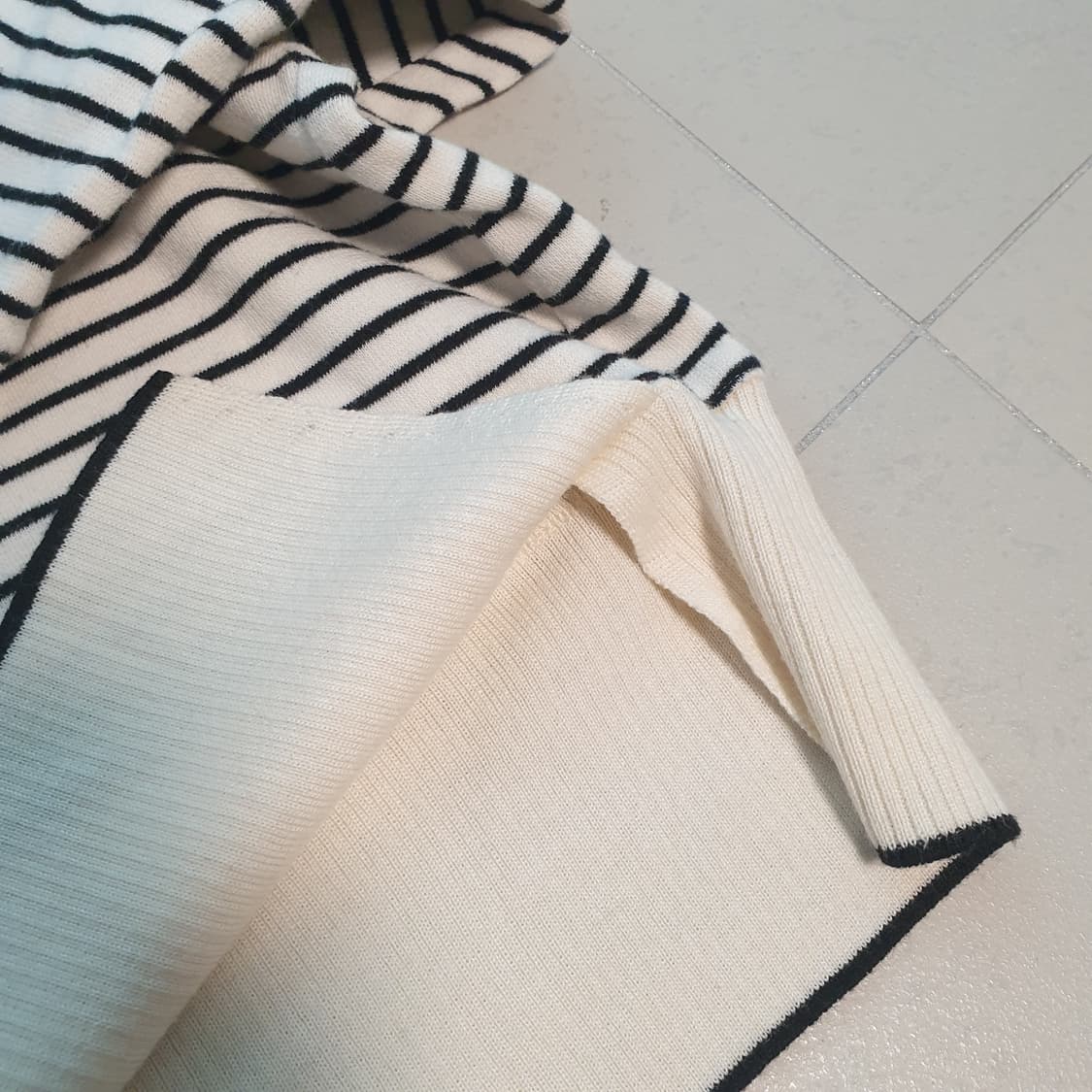 sjsj 스트라이프 카라 니트 긴팔 티셔츠 상품이미지6