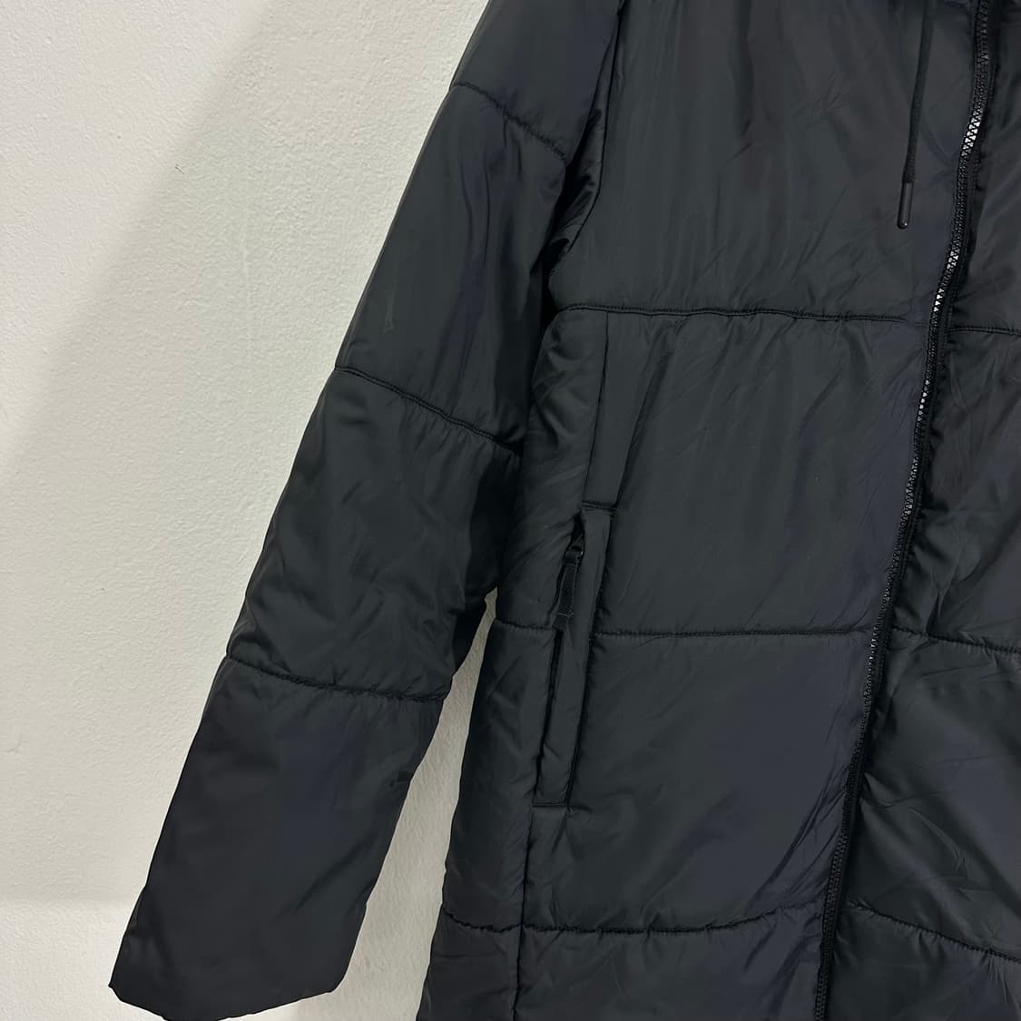 우먼M 나이키 블랙 리버시블 롱패딩 상품이미지2