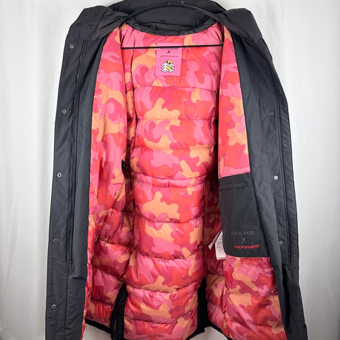 (38) 코오롱 X 럭키슈에뜨 구스다운 롱패딩 블랙 상품이미지7