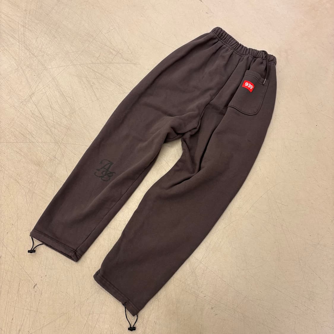 아카이브볼드 939 브라운 조거 팬츠 상품이미지3