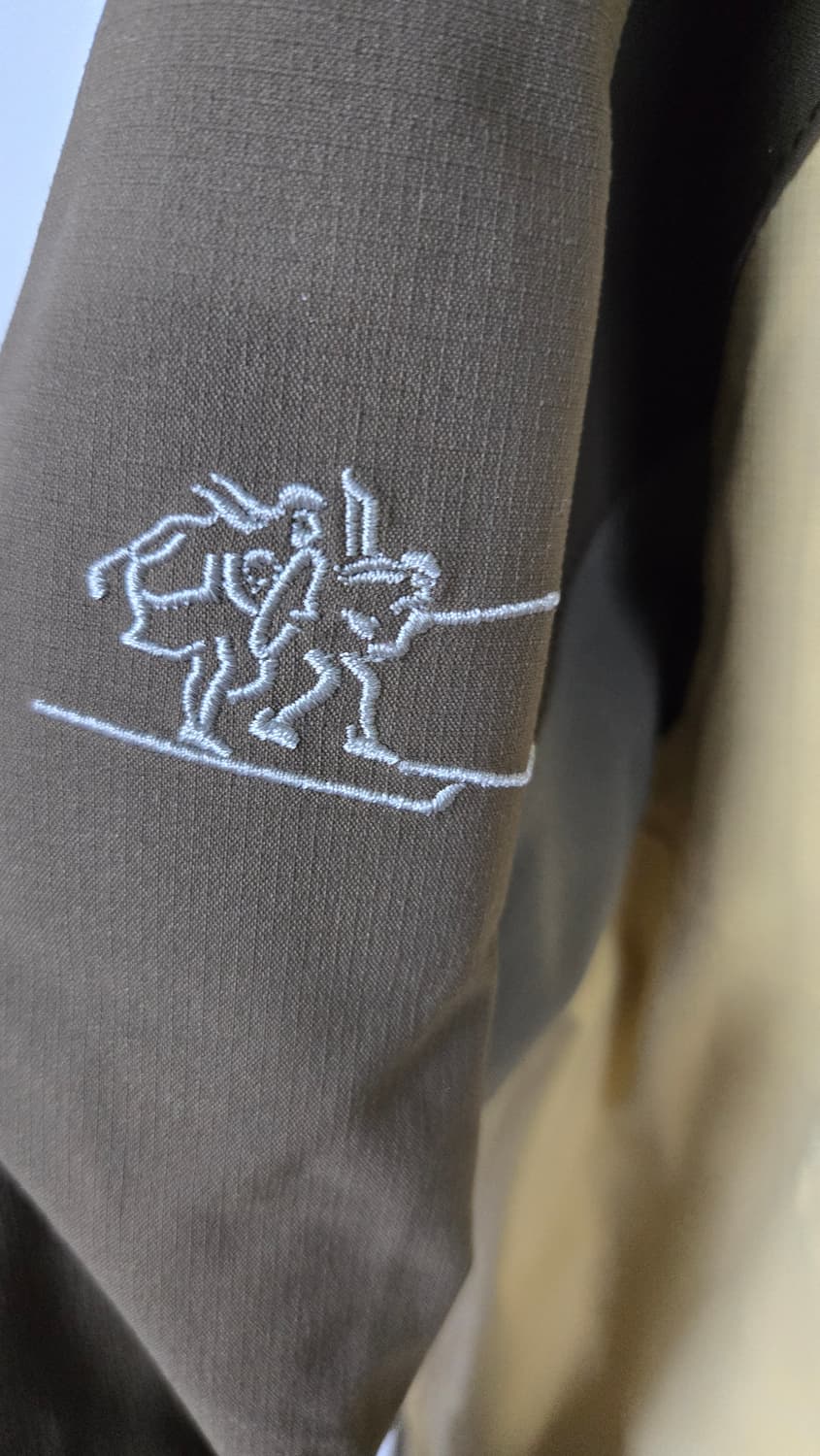 베르간스 오브 노르웨이 바람막이자켓 상품이미지2