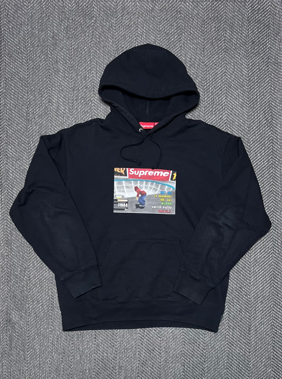 슈프림 x 트레셔 21 FW 후드 상품이미지1