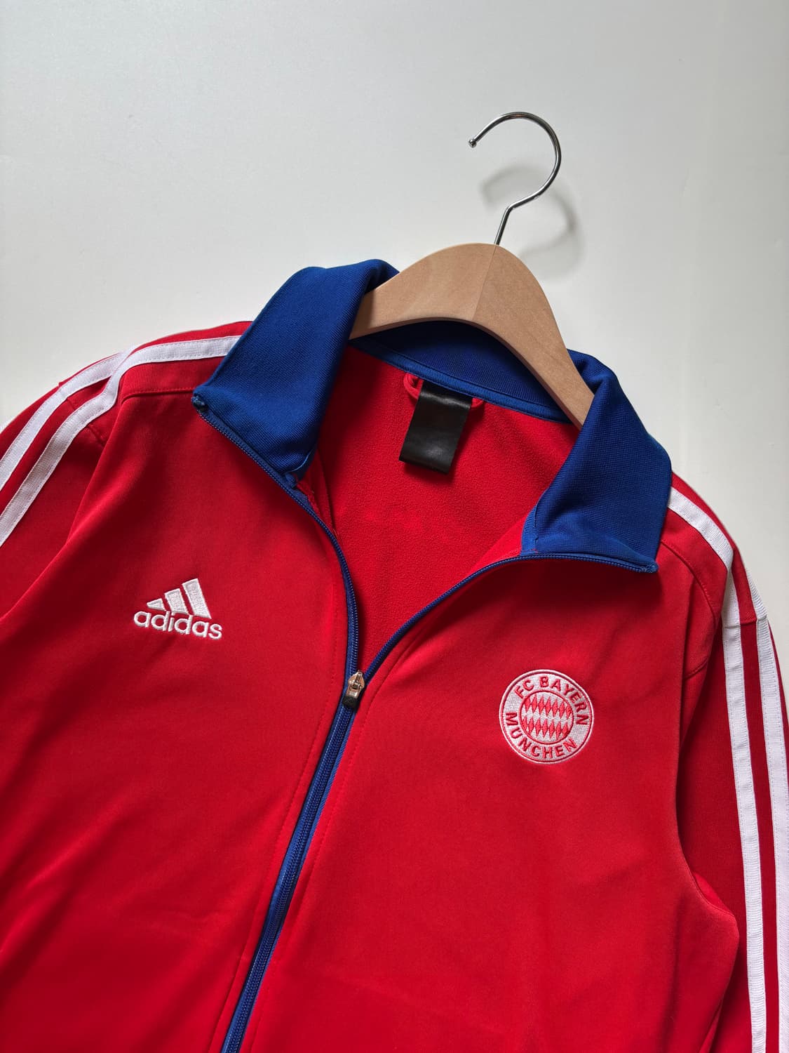 Adidas 아디다스 바이헤르뮌헨 레드 트랙탑 상품이미지5