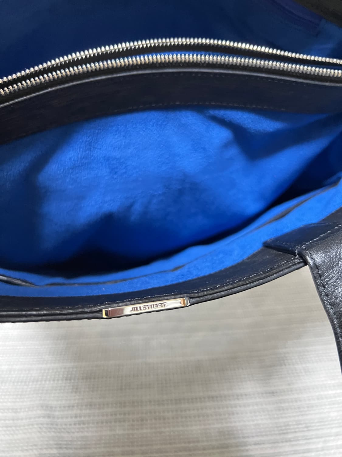 질스튜어트 뉴욕 마티아스 블랙 토트백 상품이미지8