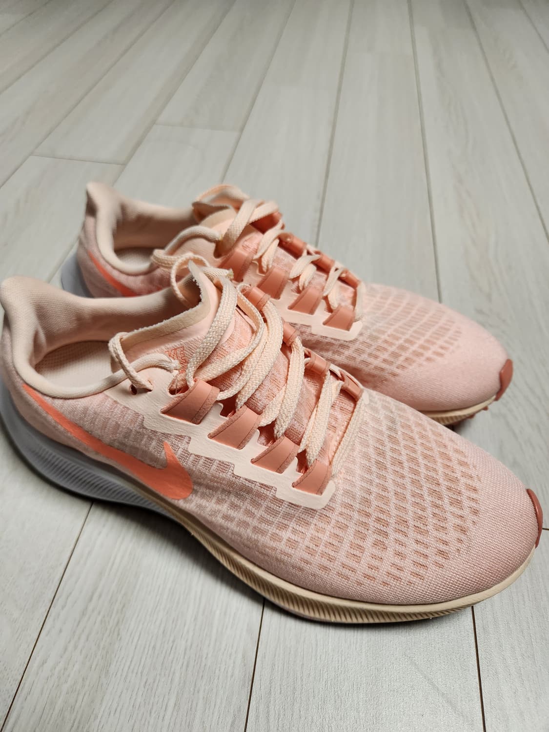 나이키 운동화 에어 줌 페가수스 37 러닝화 BQ9647-800 사이즈2 상품이미지4