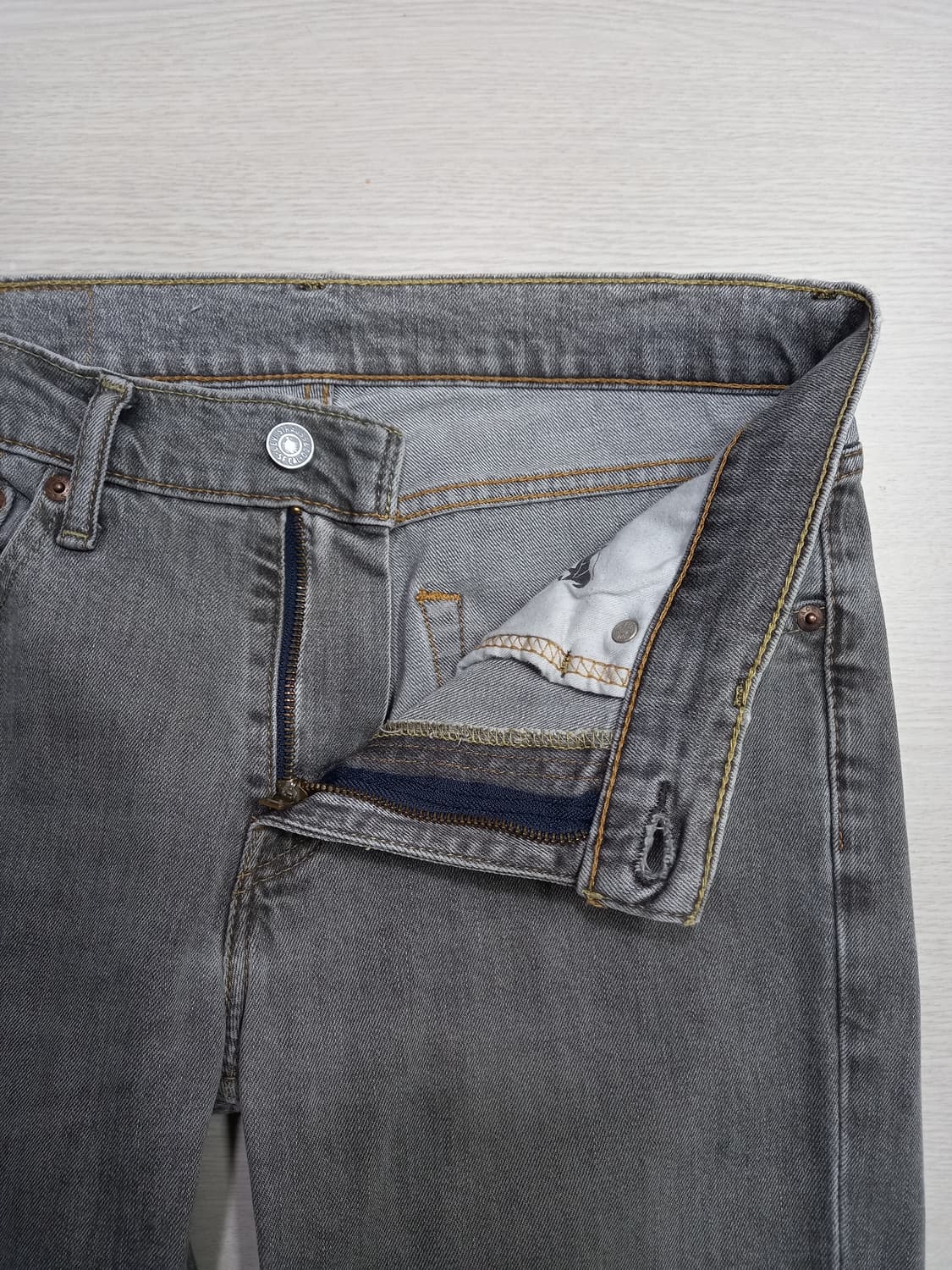 30 리바이스511 워싱 스판 슬림일자진 다크그레이 30-136 상품이미지7