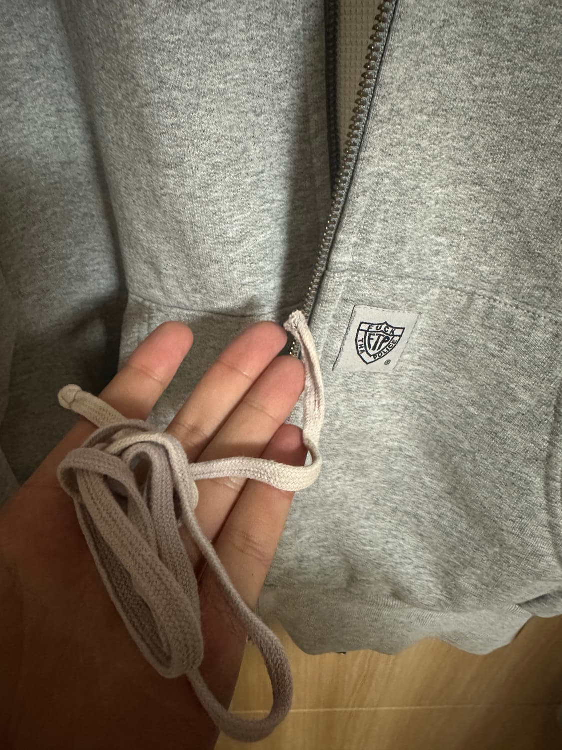 [L] 05 슈프림 fuck the polce 패치 후드 집업 상품이미지4