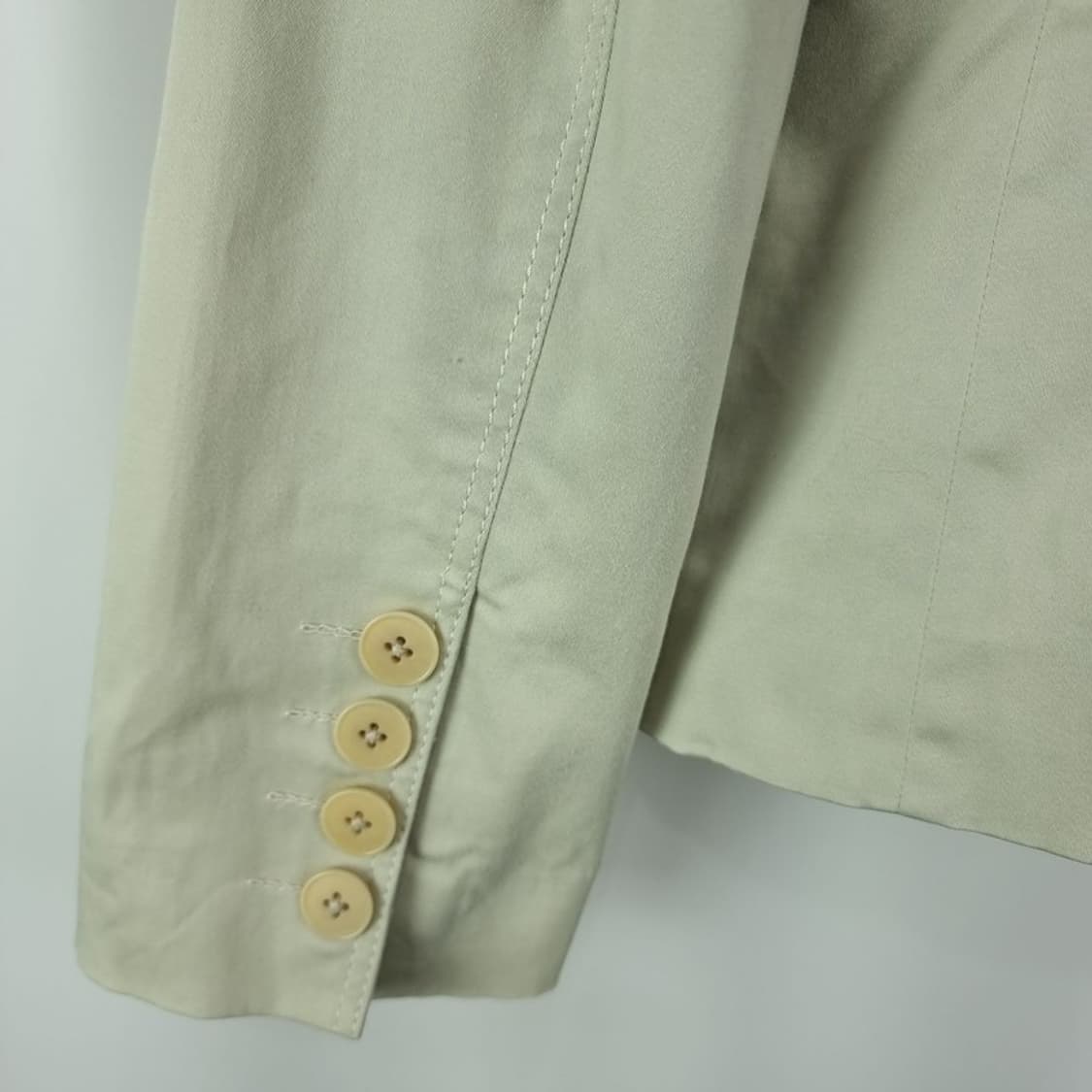 [도나카란뉴욕] 멀티 포캣 스탠드 카라 미니멀 자켓 M19275 상품이미지4