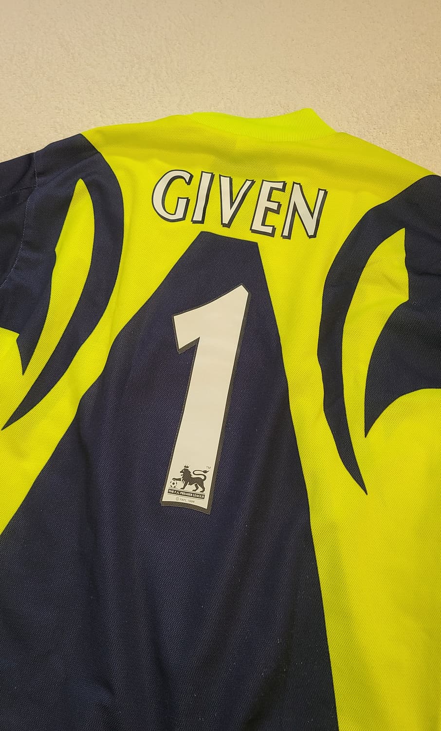 뉴캐슬 98-99 기븐 유니폼 상품이미지1