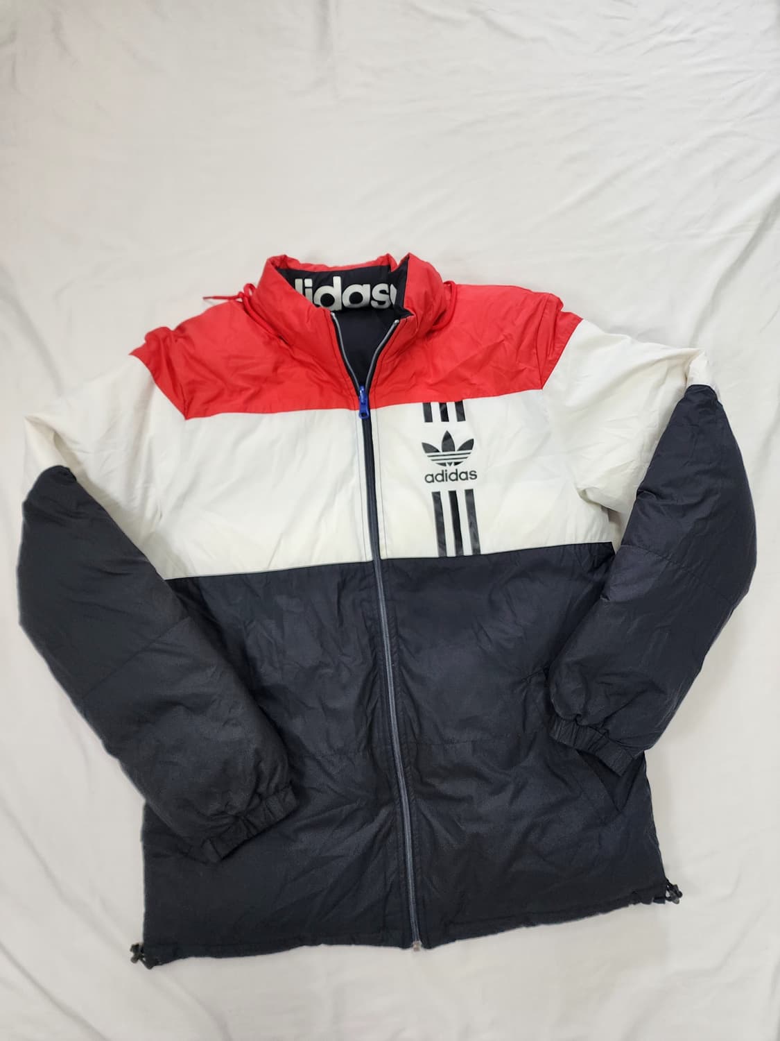 아디다스 컬러블록 리버시블 덕다운 패딩 상품이미지2