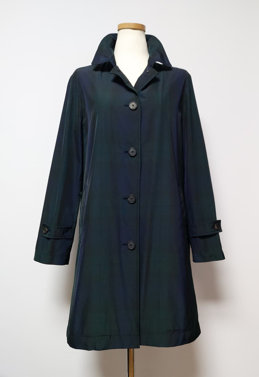 BCBG 다크 그린 타탄 체크 패턴 트렌치코트(85)

 상품이미지2