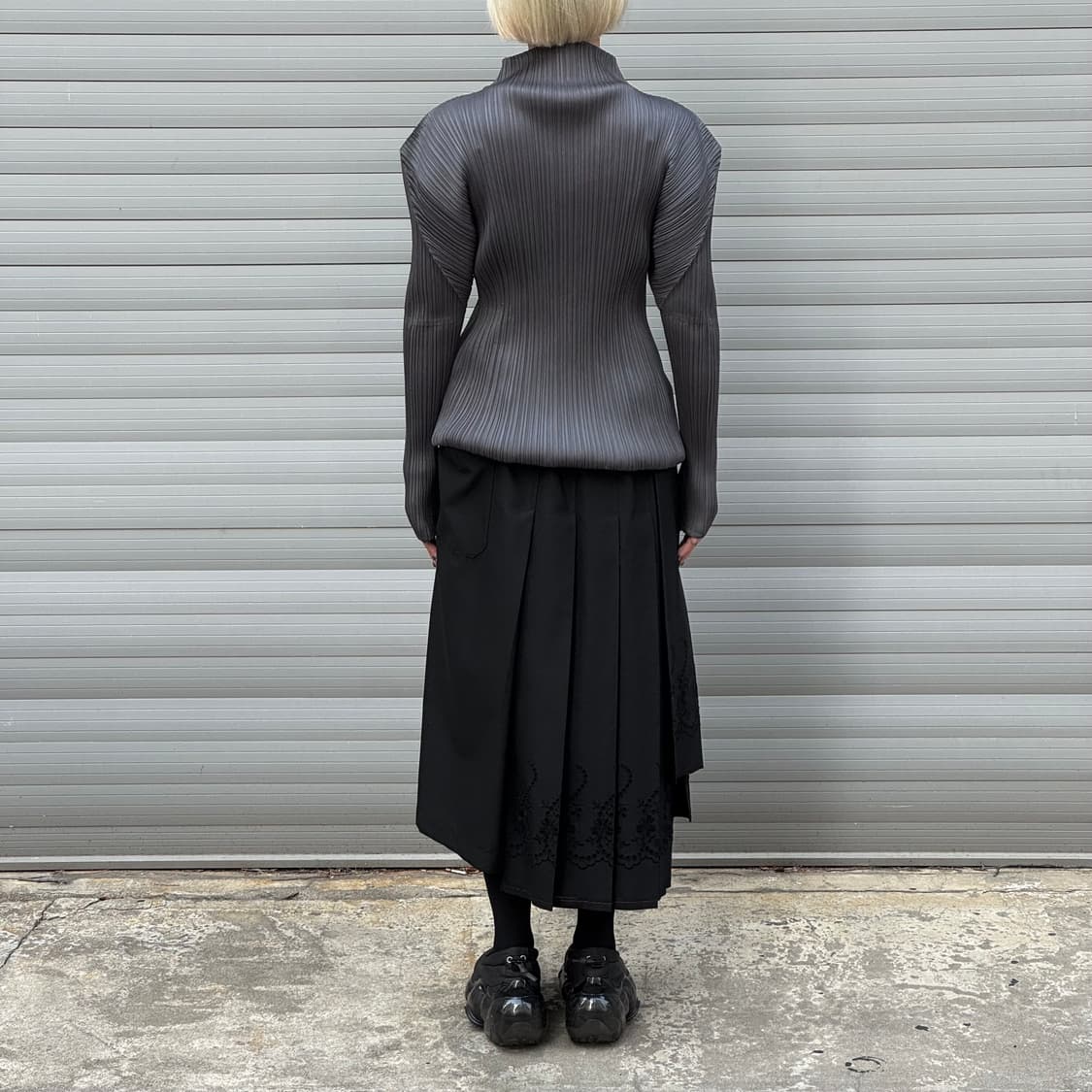 Long Sleeve Dark Gray 상품이미지7