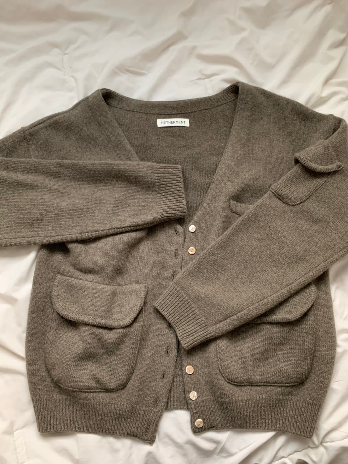 헤더먼트 그랜파 램스울 가디건 브라운 상품이미지1