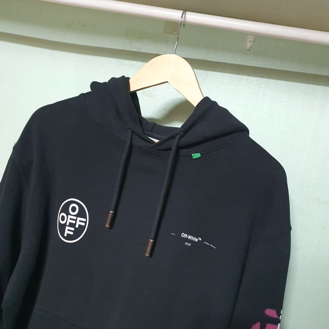 오프화이트 후드티 xl 상품이미지3