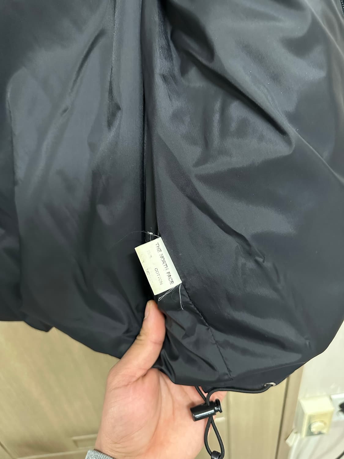 노스페이스 700 눕시 패딩 블랙 M 상품이미지8