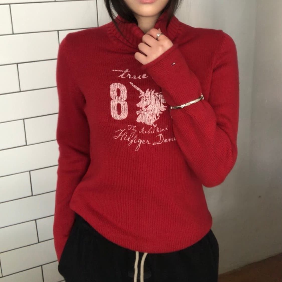 타미 힐피거 레드 터틀넥 니트 / S 사이즈 상품이미지2