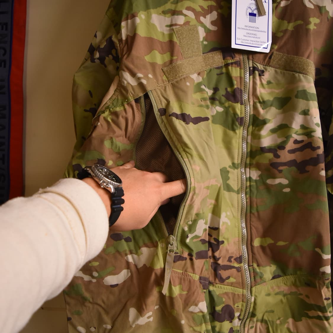 미군 오리지널 멀티캠 윈드셔츠 XLL 미사용품 상품이미지10