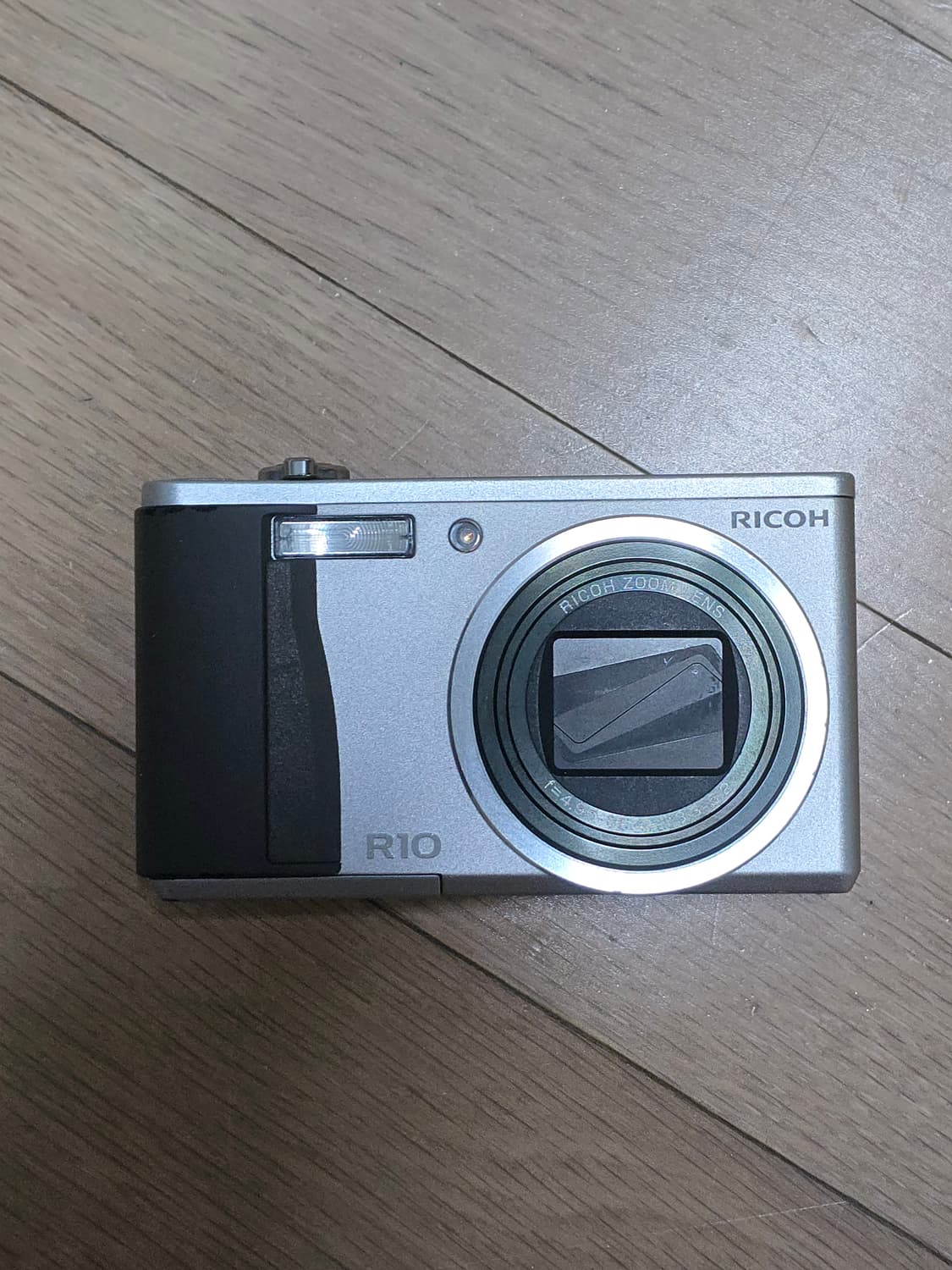 리코 R10 실버 상품이미지1